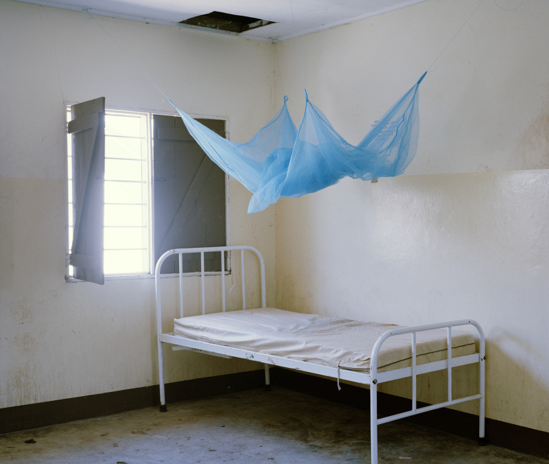 6550.46 001 - intruders - David Chancellor